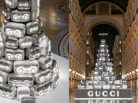 gucci milan christmas tree|Unveiling the House’s holiday tree in Milan’s historic Galleria .